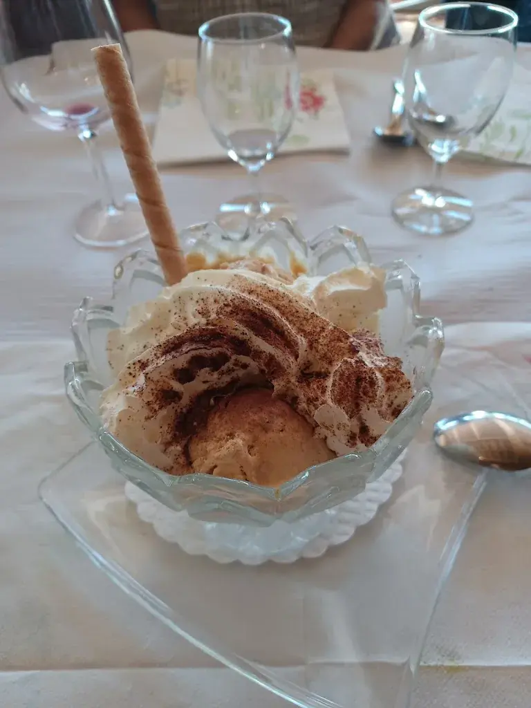 Menu_Hôtel-Restaurant du Crêt_Bourg-Saint-Pierre_image_2