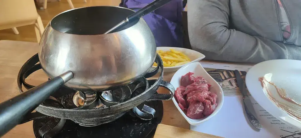 Menu_Café restaurant bazar hôtel Mont Joux, Sylvie Valdenaire_Bourg-Saint-Pierre_immagine_5