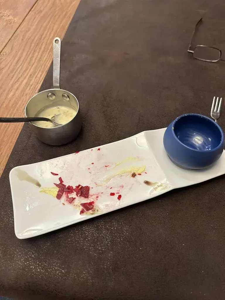 Xander Little_Café-Restaurant Quai de l'Ours_Orsières_review