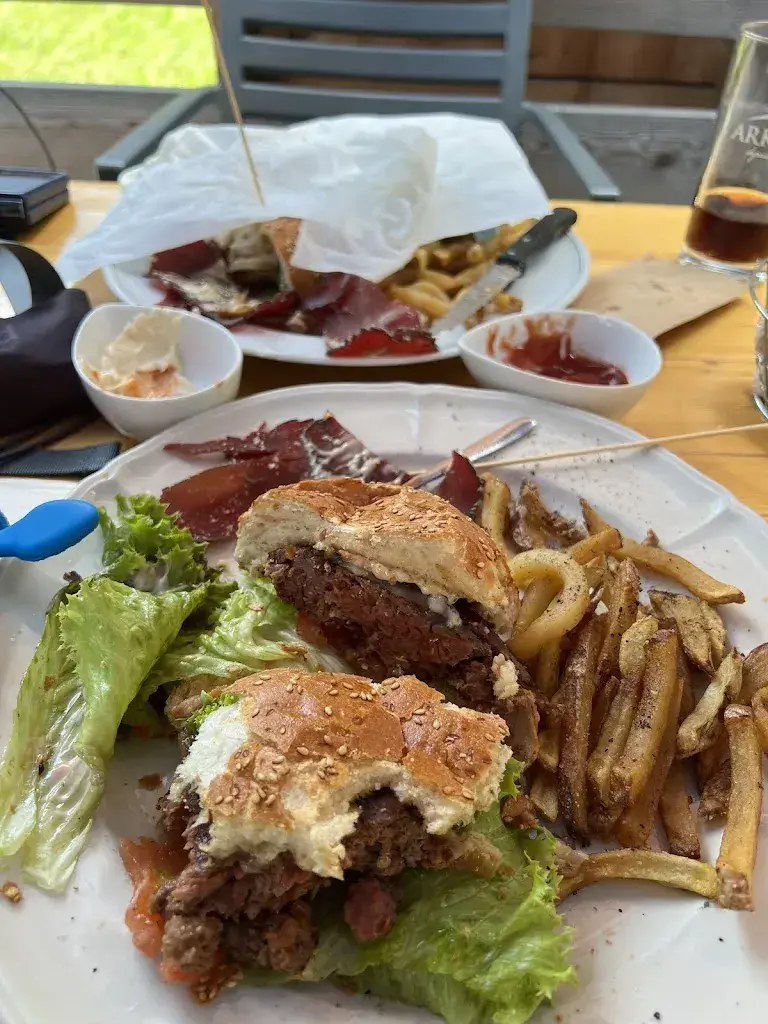 Majed Khayyat_Café du châtelet - Orsières_Orsières_Bewertung