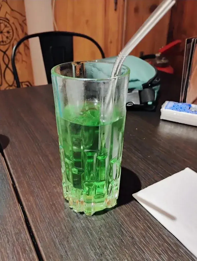 Jason Draper_Valhalla pizza bar - Orsières_Orsières_avis