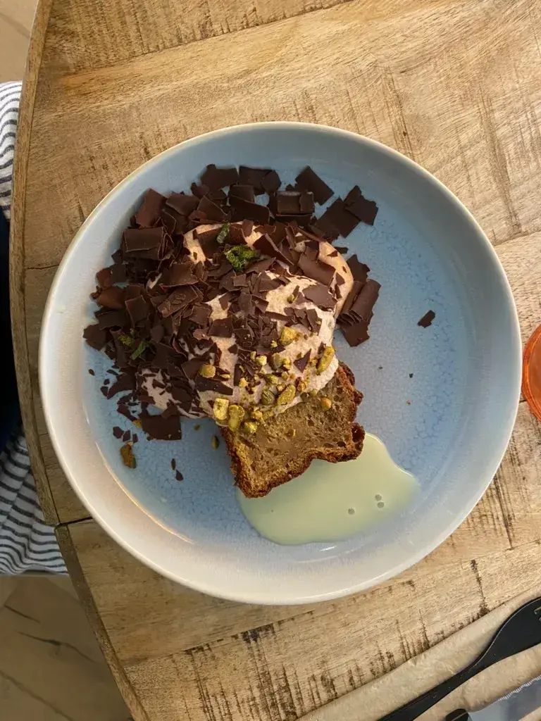 Nibrasul Haque_Hungry Bear | Kitchen + Coffee_Lausanne_review