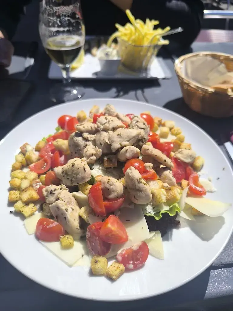 lara Guérin_Restaurant La Vallée_Lourtier_review