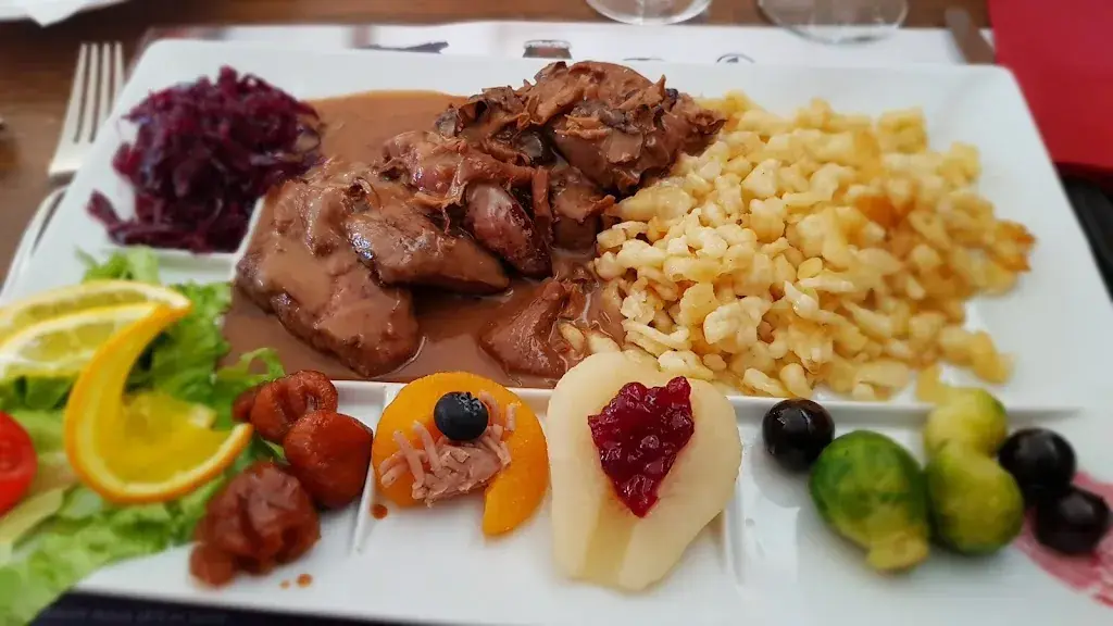 Menü_Restaurant les Pontins_Saint-Imier_Bild_1