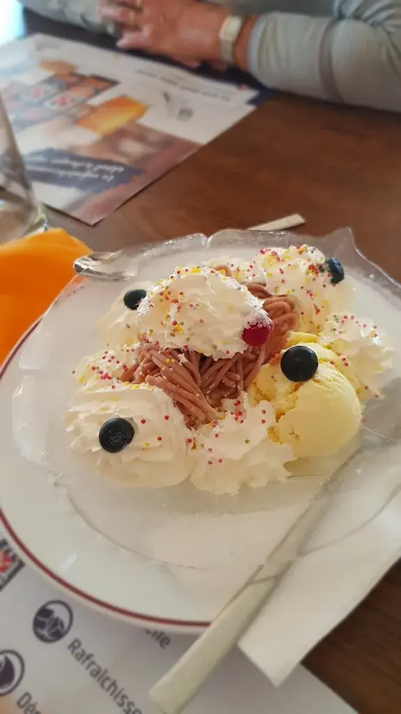 Menü_Restaurant les Pontins_Saint-Imier_Bild_7