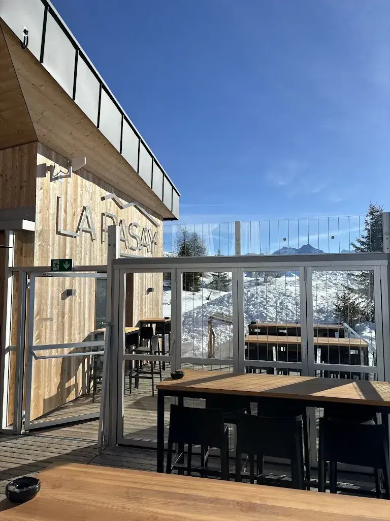 A McW- Strasser_Restaurant de La Pasay_Mayens de Bruson_Bewertung