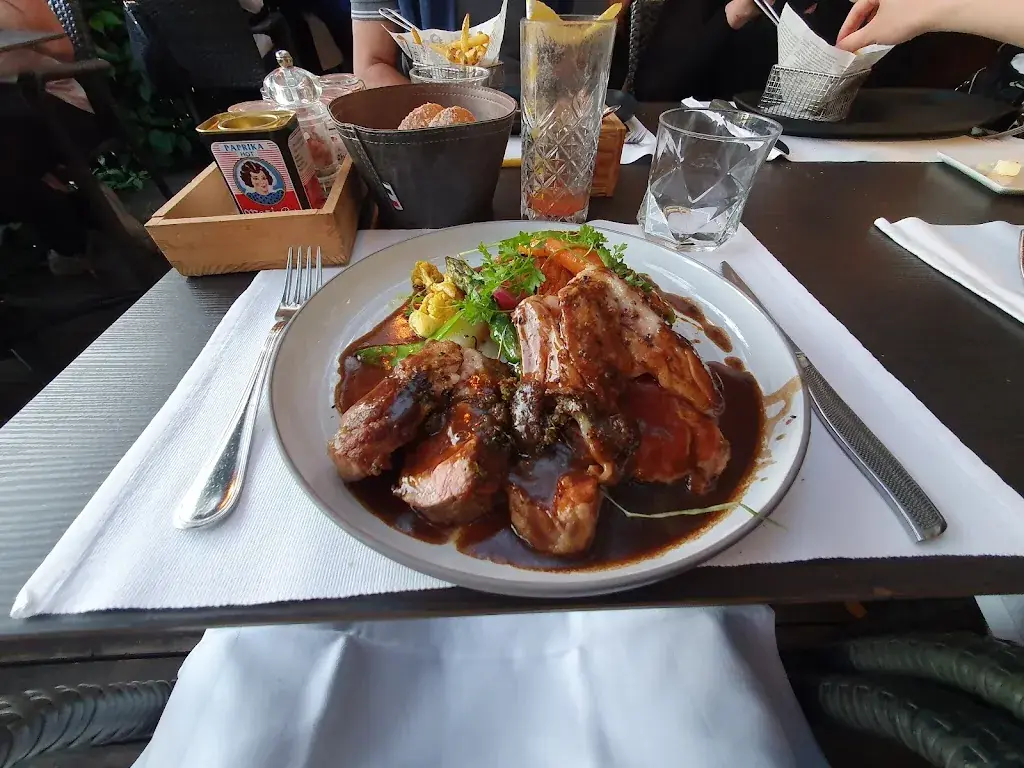 Menu_Vieux-Lausanne Restaurant & Giraf Bar_Lausanne_image_8