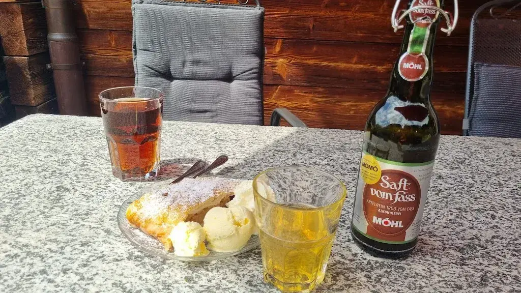 Menu_Bärgkristall Restaurant & Herberge_Binn_image_8