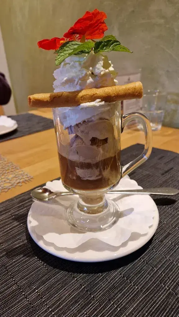 Menu_Bärgkristall Restaurant & Herberge_Binn_image_9