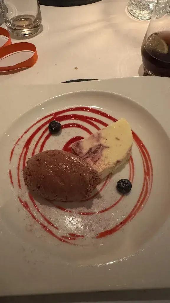 Martin Hudek_Hotel Restaurant - STRAUSS_Fiesch_review