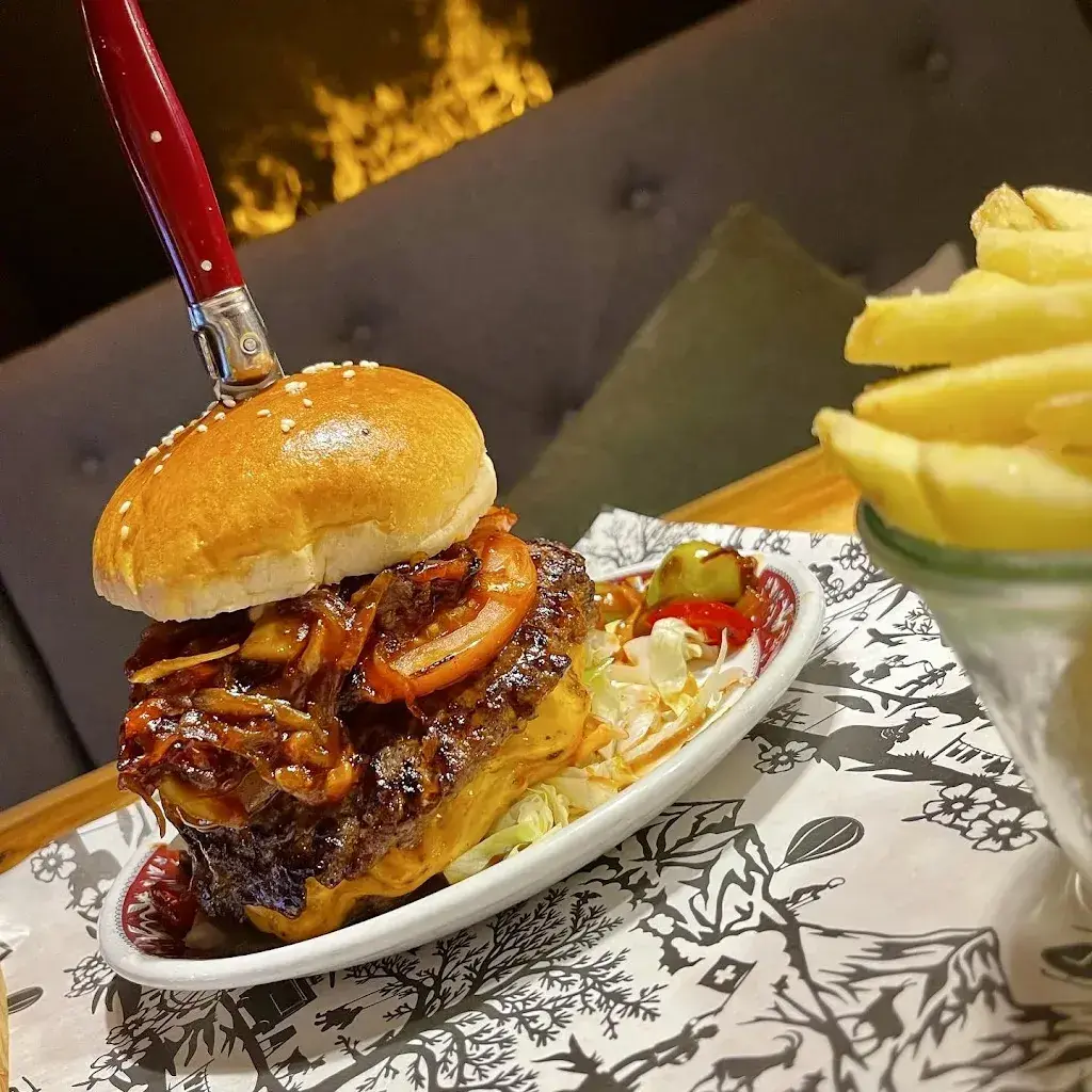 Menu_DU GLACIER Boutique & Traditions Hotel, Restaurant & Lounge_Fiesch_image_9