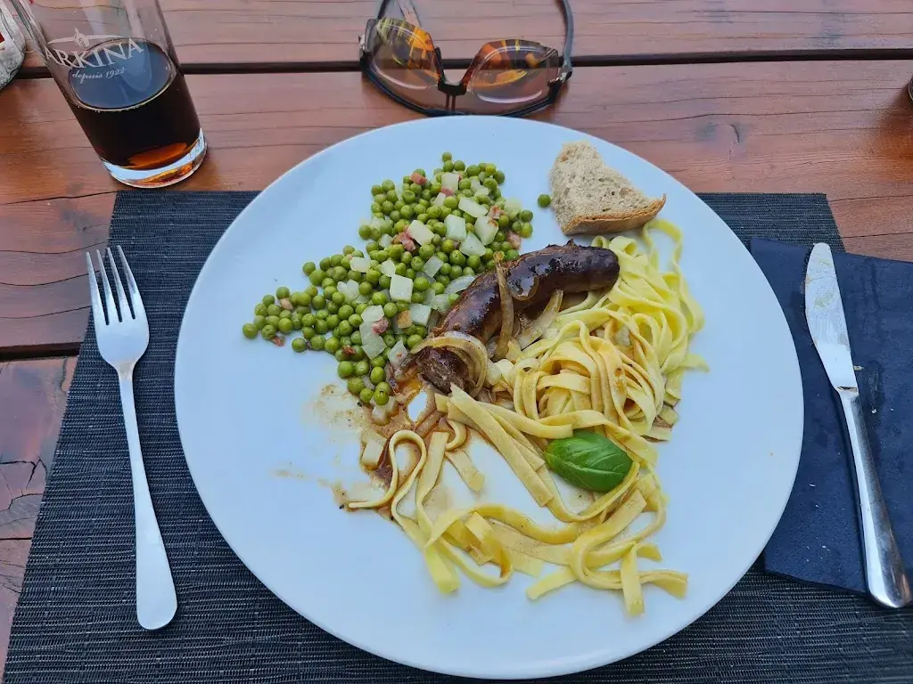 Michael Capalbo_Restaurant Grängierstuba_Grengiols_review