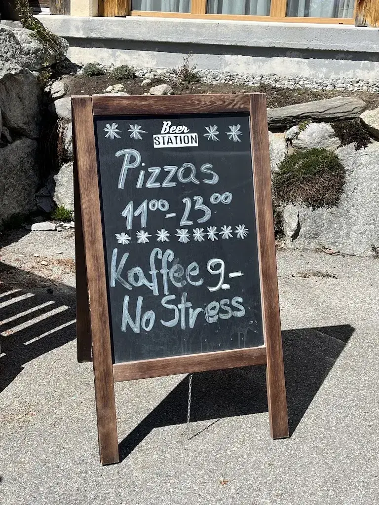 The López Brothers_No Stress by Eva. KlG_Bellwald_review