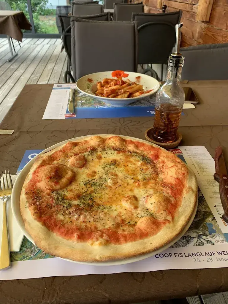 Ronak Porecha_Al Ponte Ristorante - Pizzeria_Obergoms VS_review