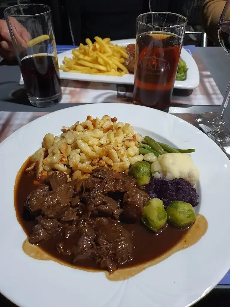 Béatrice Magalhães_Restaurant Arena Tramelan_Tramelan_review