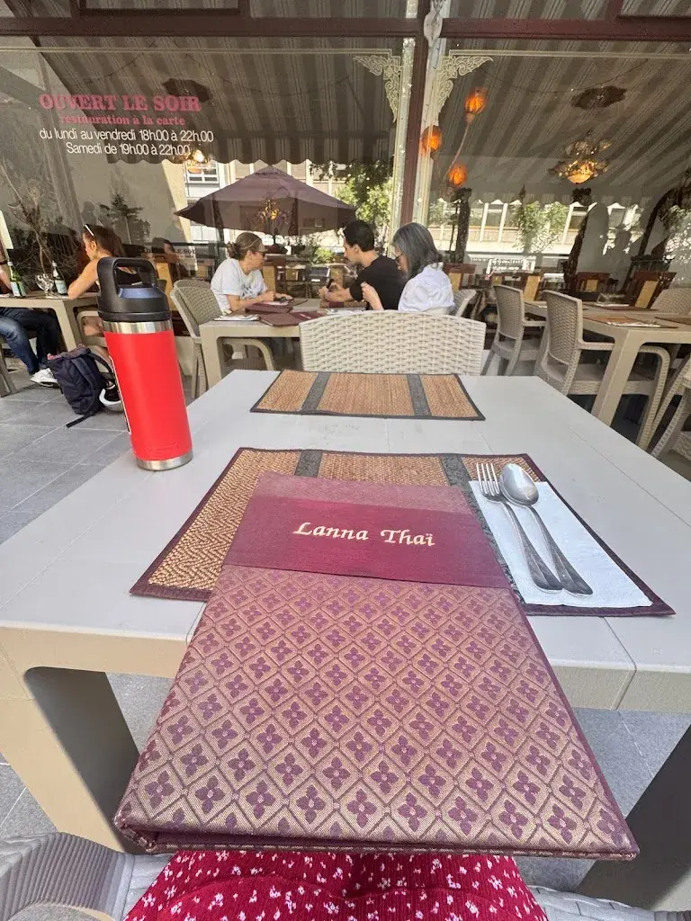 Pan Yaso_Lanna Thai_Genève_review