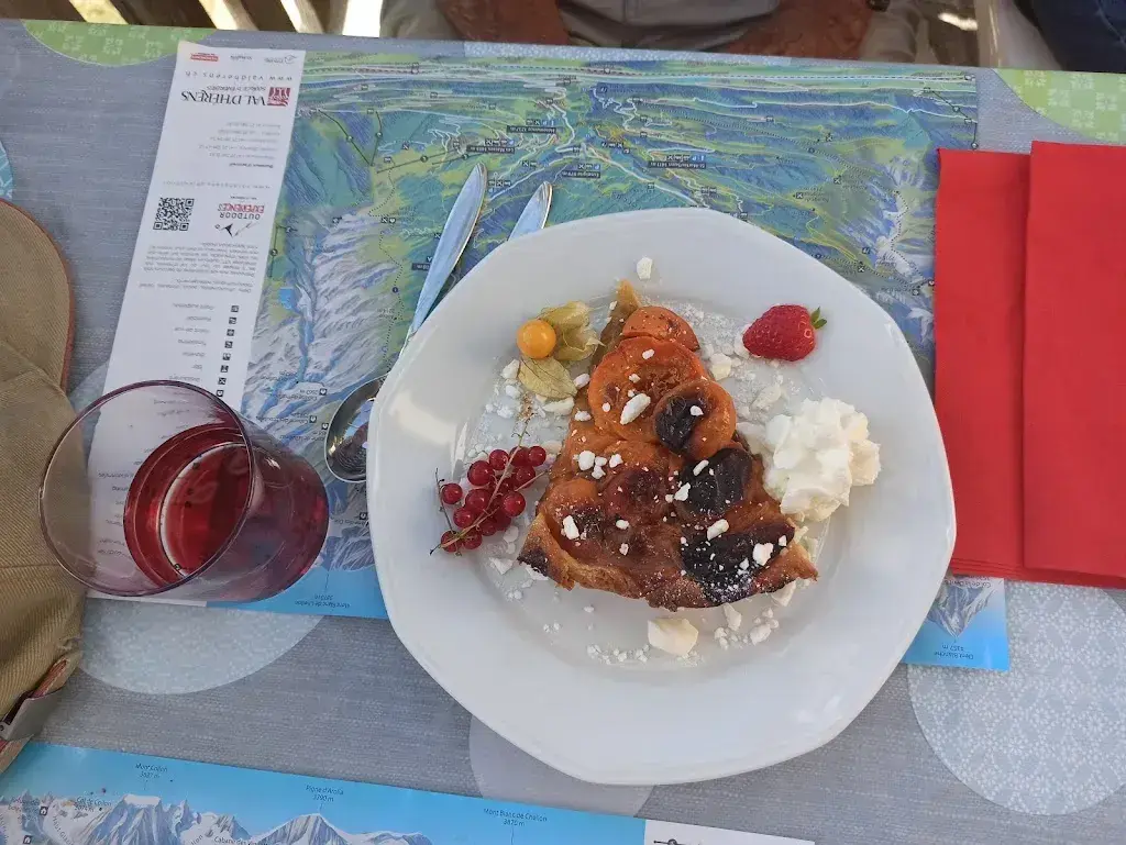 Sofiia Butenko_Restaurant du Col de Torrent_Evolène_review