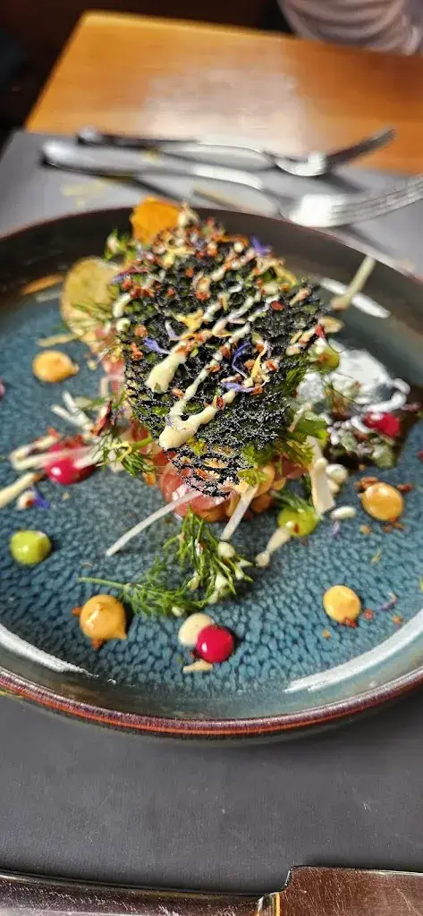 T. P._Restaurant Les Collines_La Sage_review