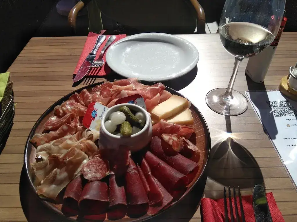 Menu_Café-Restaurant Le Refuge SA_Evolène_image_9