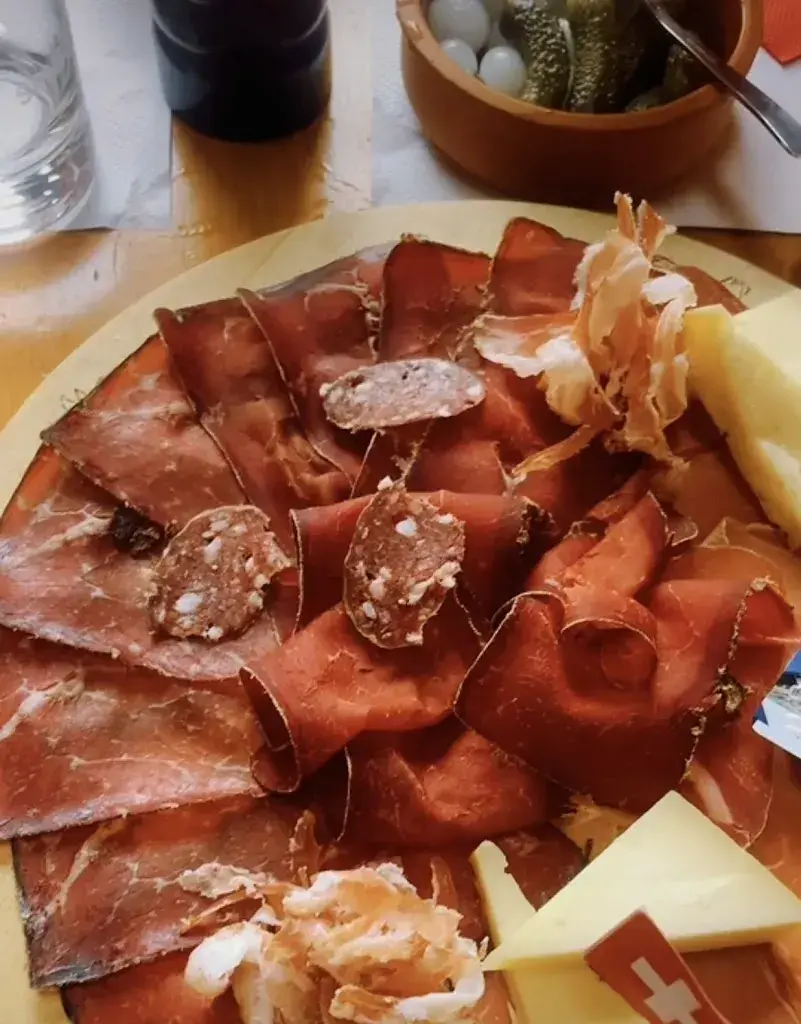 Menü_Restaurant Au Mazot Chez Raymonde_Evolène_Bild_6