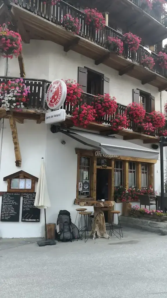 Greg Stillman_Restaurant Dents de Veisivi_Les Haudères_review