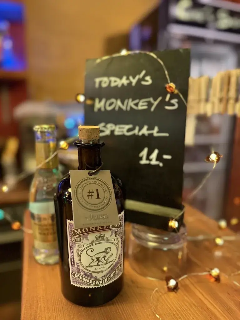 Marta Kluk_Le Petit-Café_Les Haudères_review