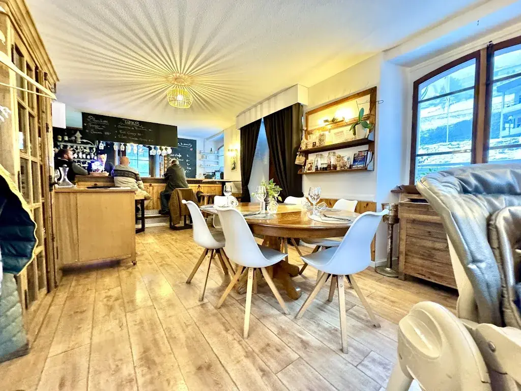 Dalvina Vaglio_Les Chenevières Restaurant_Vex_Bewertung