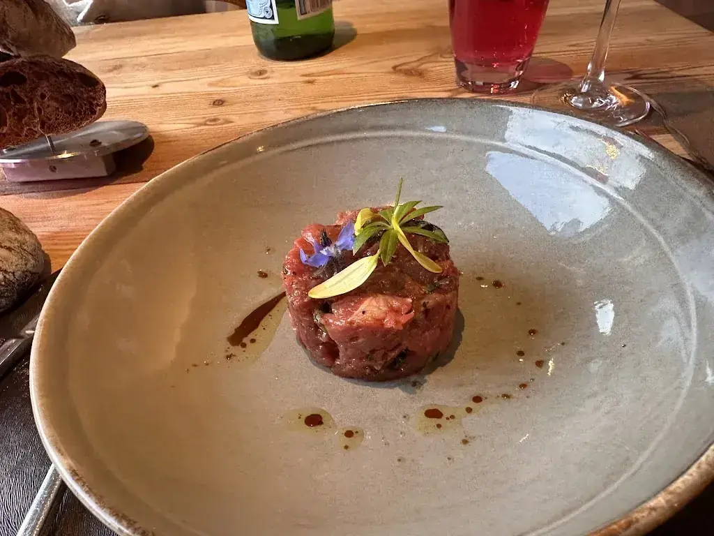 Manuel Carrillo_Restaurant le Muzot_Veyras_review