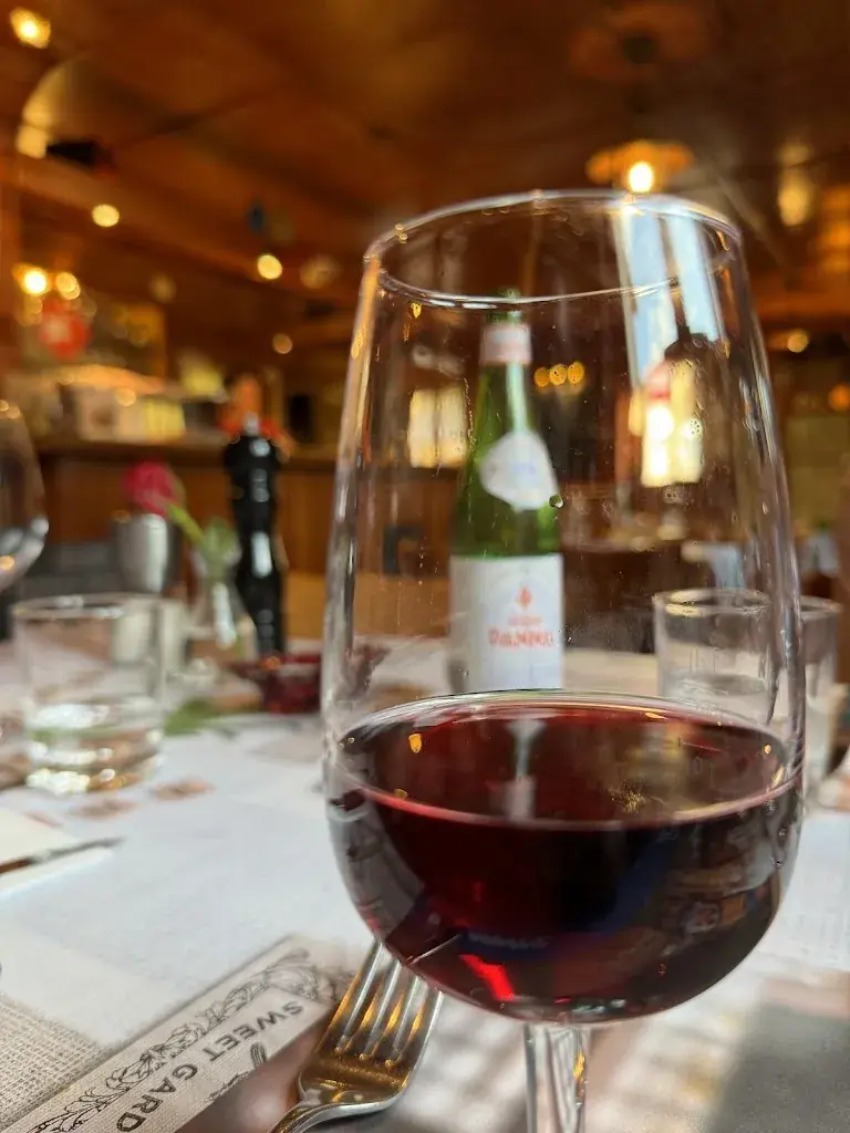 J Sen_Trattoria pizzeria Le Central_Nax_review