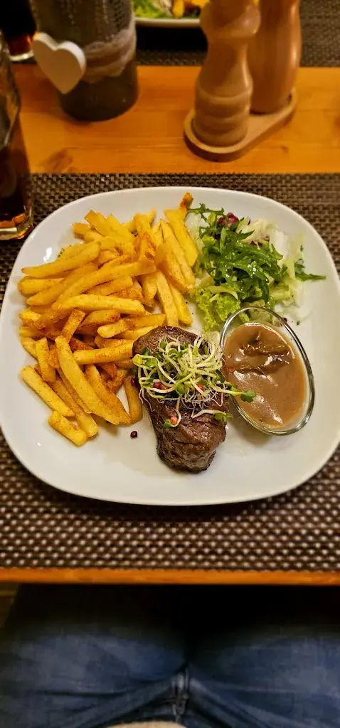 Menu_Fein Restaurant_Leukerbad_image_8