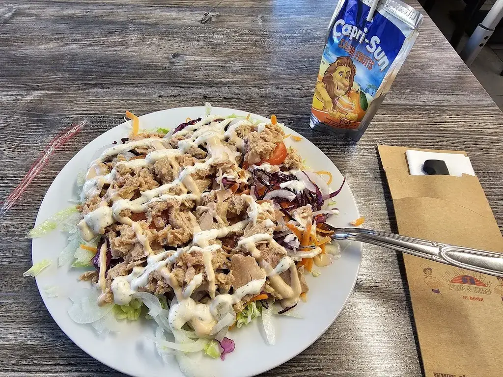 Muralidharan Kannaian_Charisma Wallis Pizza und Kebap Susten_Susten_review