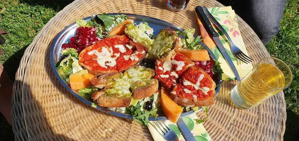 Menu_Cafe Surprise_Guttet-Feschel_image_5