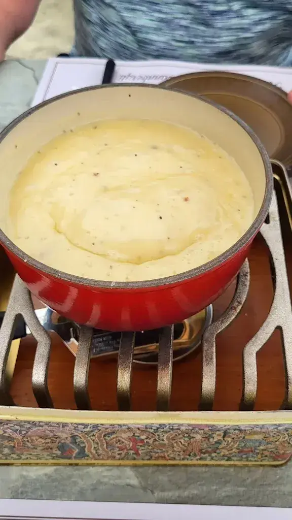 Manuela Wyssenbach_Métairie de la Petite Douanne_Courtelary_review