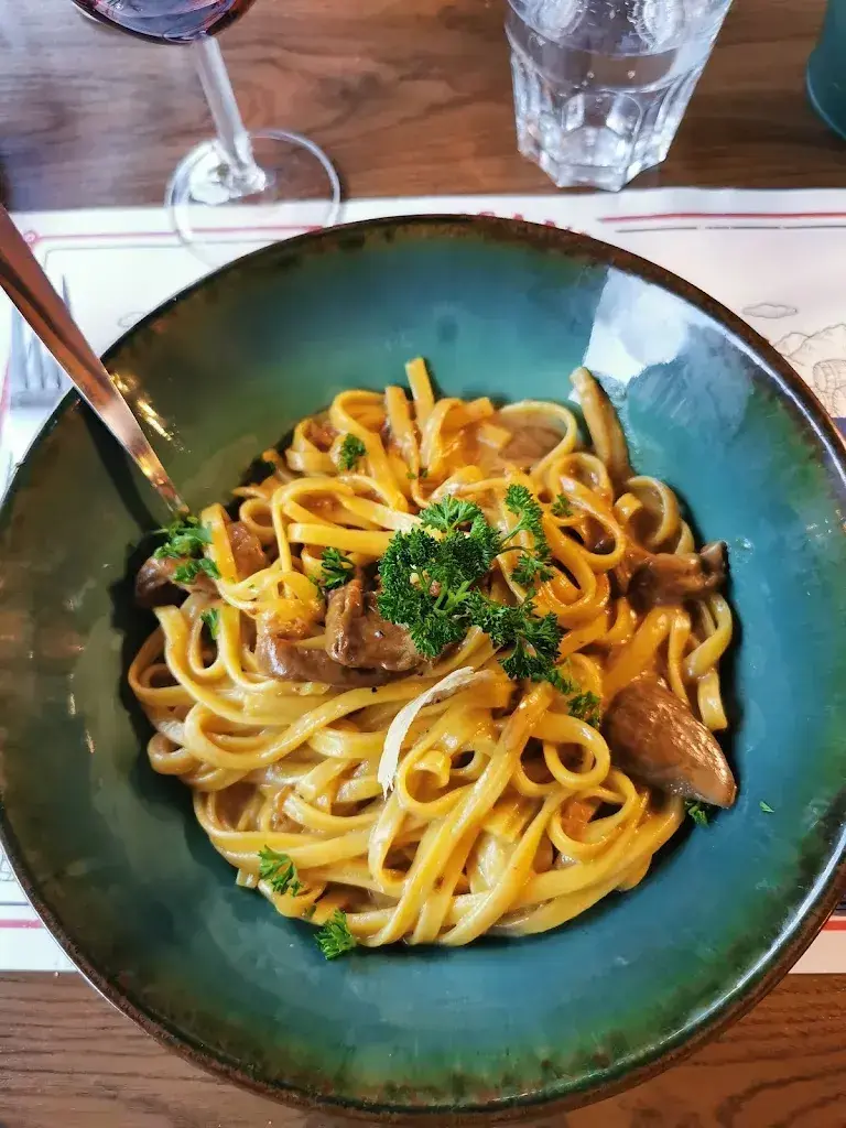 Menu_Le Bonheur du camping SwissPlage - Restaurant - Pizzeria - Café - Entre Salgesch et Sierre_Salgesch_immagine_5