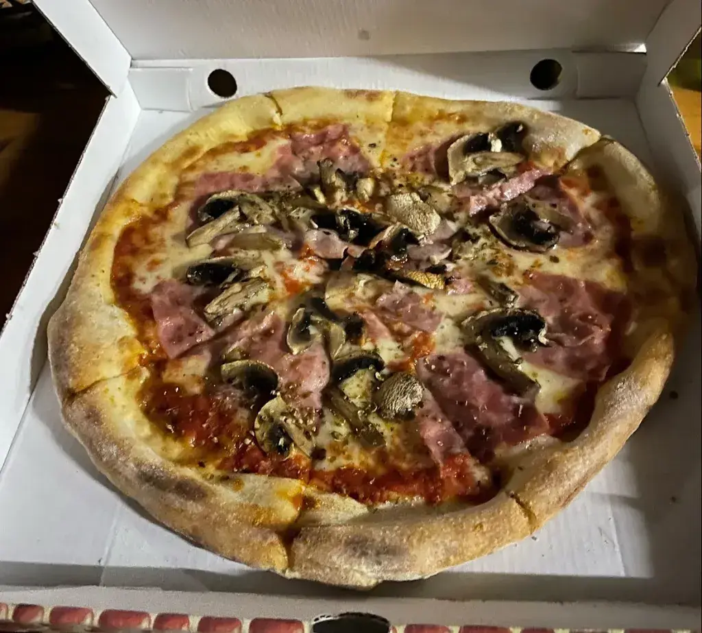 Menu_Restaurant Pizzeria Dolce Vita_Turtmann_immagine_2