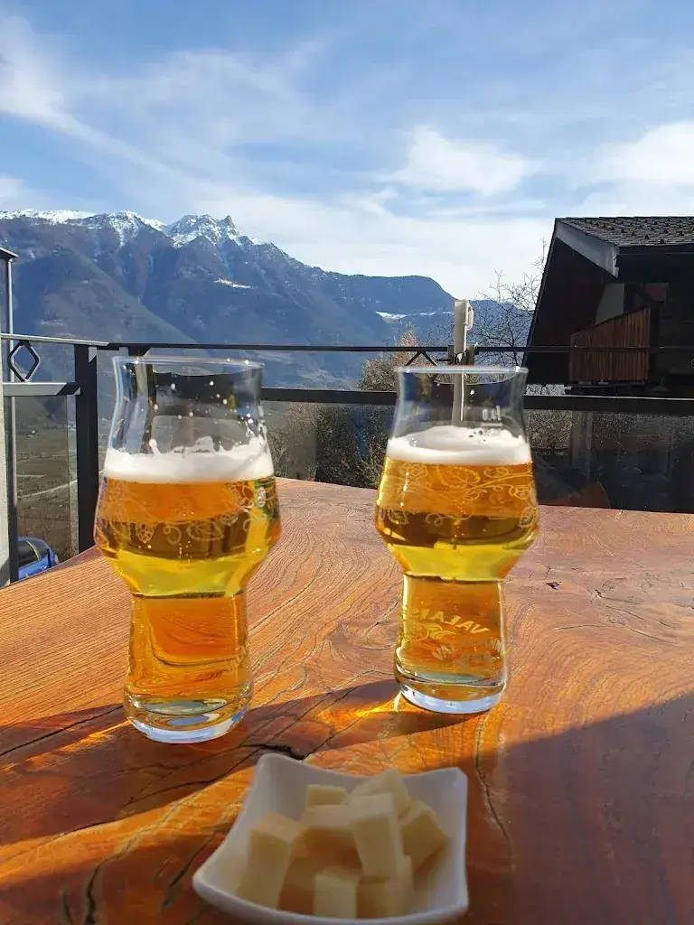 Luc Bas_Café des Mayens_Montagnon (Leytron)_review