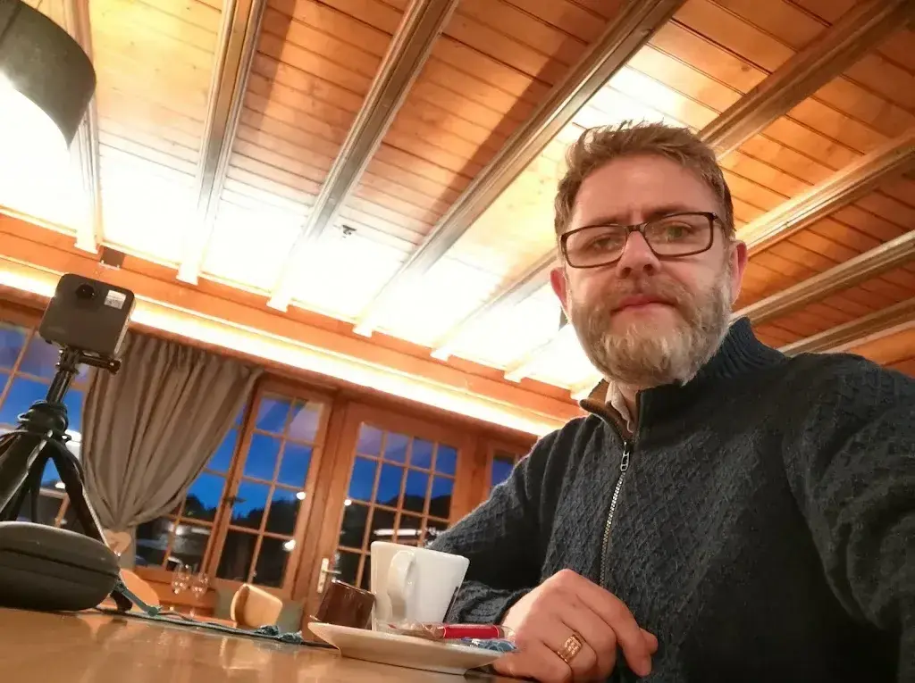 Barnaba Mądrecki_Auberge Le Mont-Gelé_Isérables_recensione