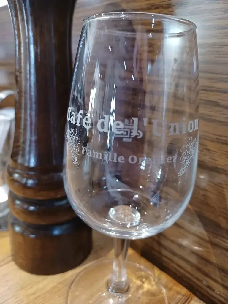 Michel Divorne_Café restaurant de l’Union_Fully_review