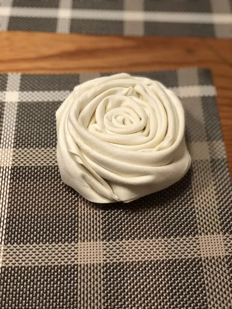 Marina Azizian - BIRBAUM_Alpina Hotel & Restaurant_Leukerbad_review