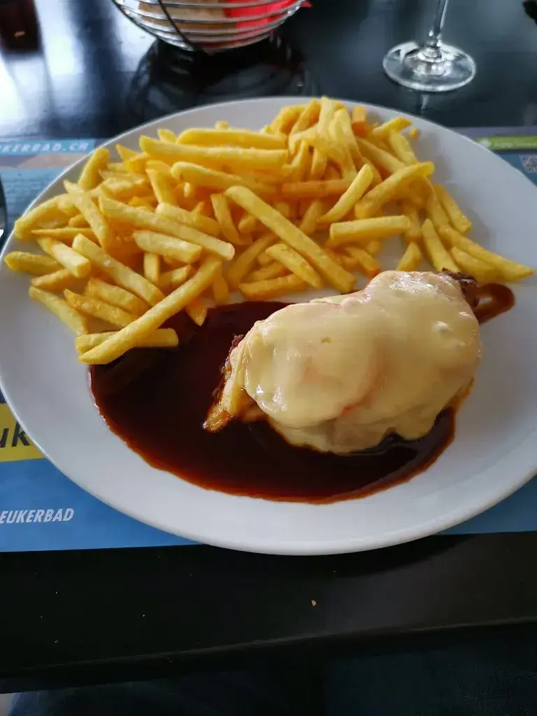 Menu_1411 Restaurant Lounge_Leukerbad_imagen_5