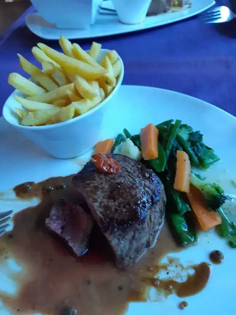 Menu_1411 Restaurant Lounge_Leukerbad_imagen_6