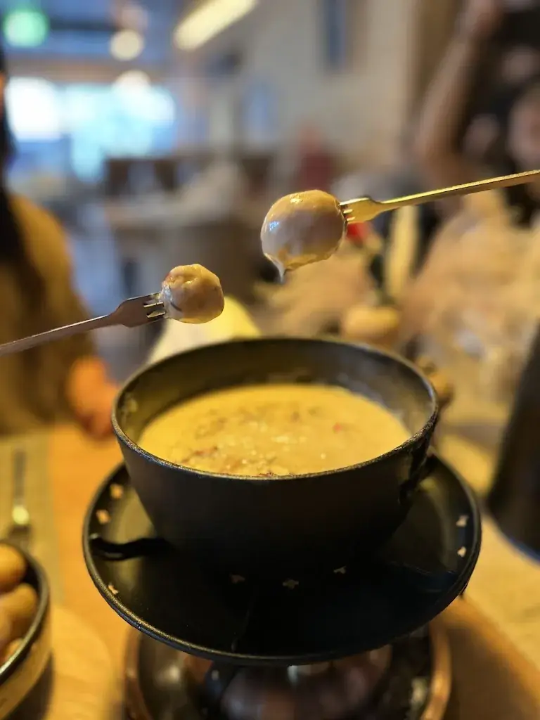 Tradition & Fondue restaurante en Leukerbad