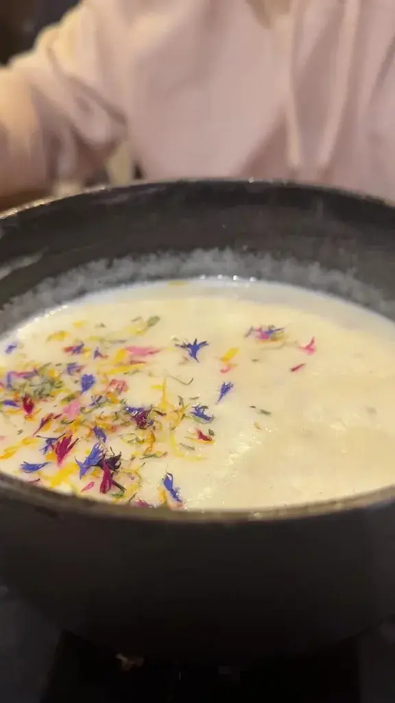 Amlu Natesan_Tradition & Fondue_Leukerbad_Bewertung