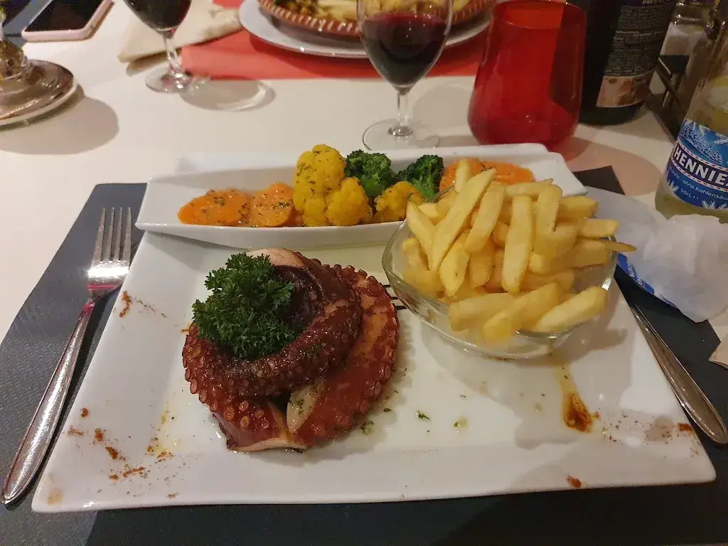 Julet Odermatt_Café-Restaurant-indien du valais Le Progrès à Vernayaz_Vernayaz_review