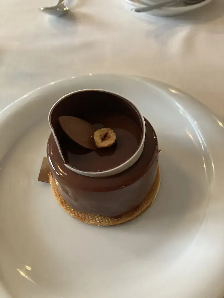 Betsy MacInnes_Restaurant Vatel - Martigny_Martigny_review