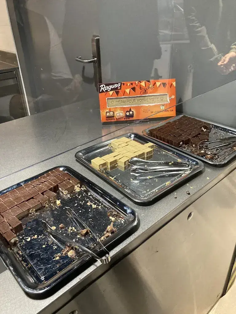 Vanesa Salgado_Camille Bloch SA Chocolates_Courtelary_review