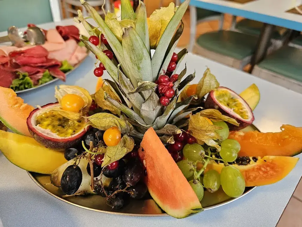 Mimi Morend_la Gondola_Saxon_review