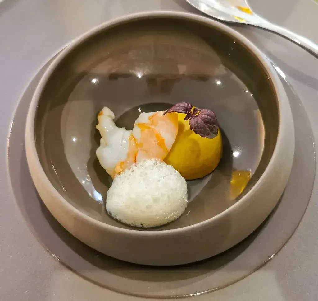 manyl CH_Nouvo Bourg_Saillon_review