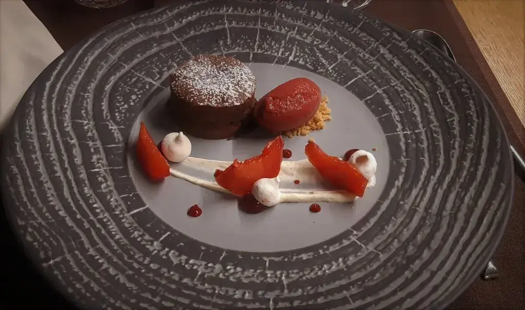 Peter Böhnlein_Nouvo Bourg_Saillon_review