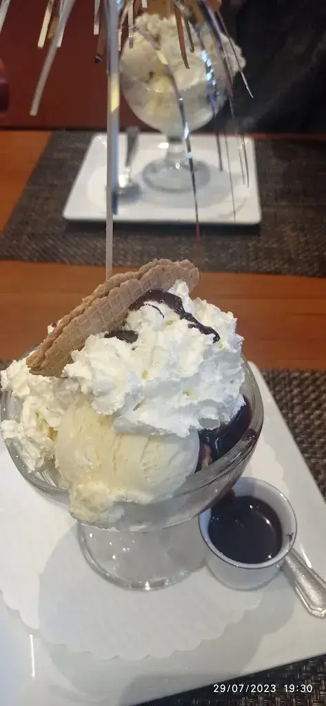 Graciéla Sarina_La Taverne café-restaurant_Monthey_review